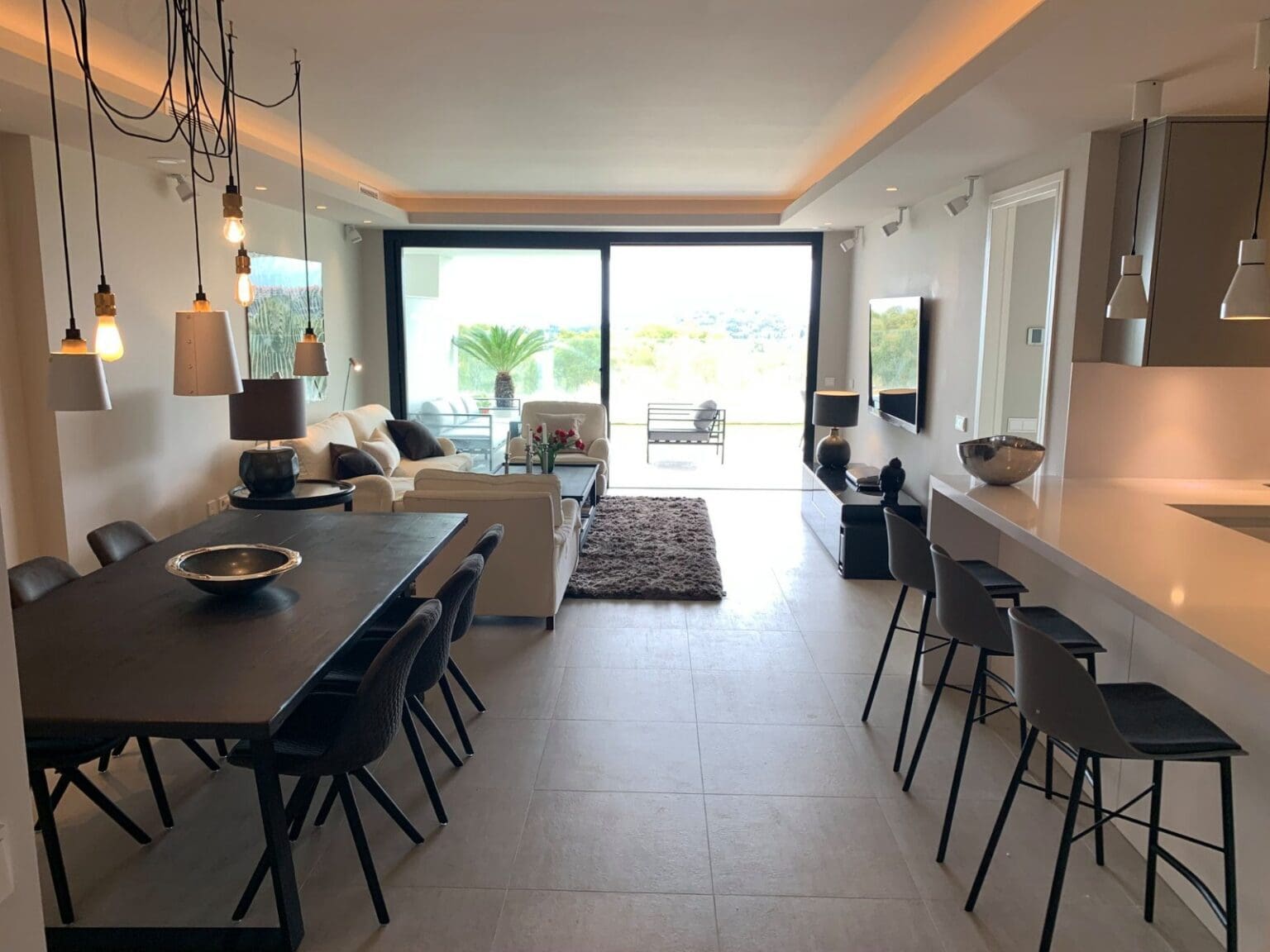 High-quality Ground Floor Apartment In Estepona