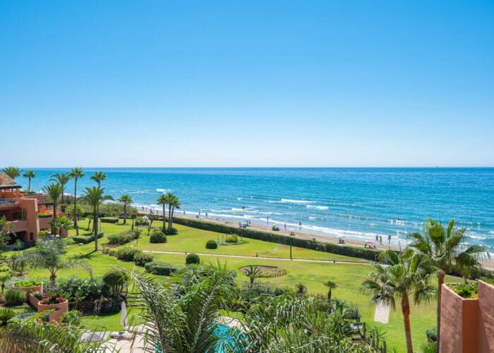 3 Bedroom Penthouse Apartment In Los Monteros