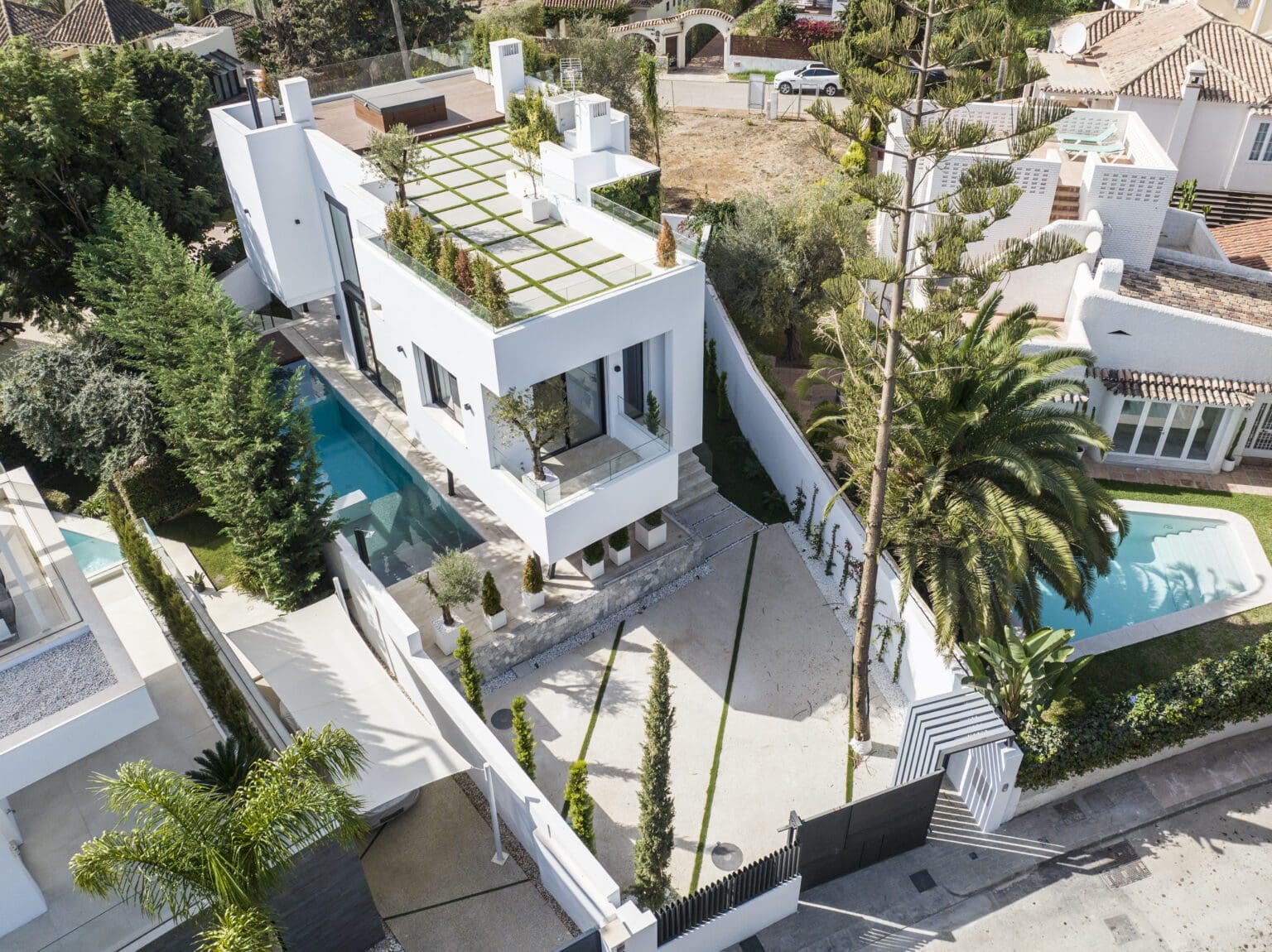 Villa Cypress – Stunning Beach Villa