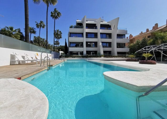 2 Bedroom Penthouse Apartment In Marbella