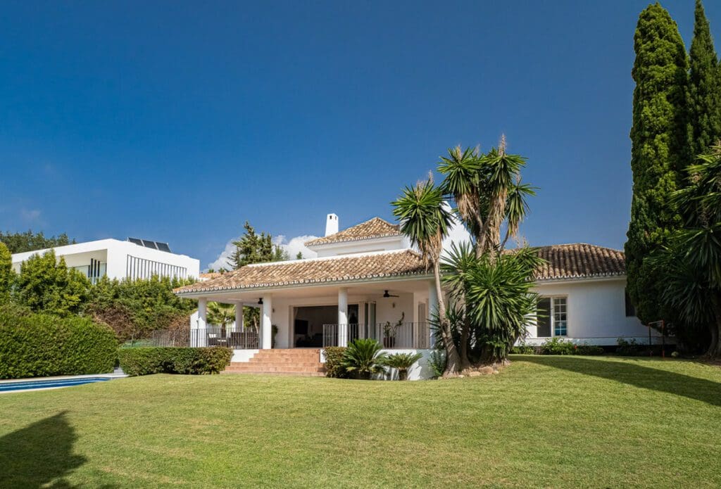 4 Bedroom Detached Villa In Nueva Andalucía